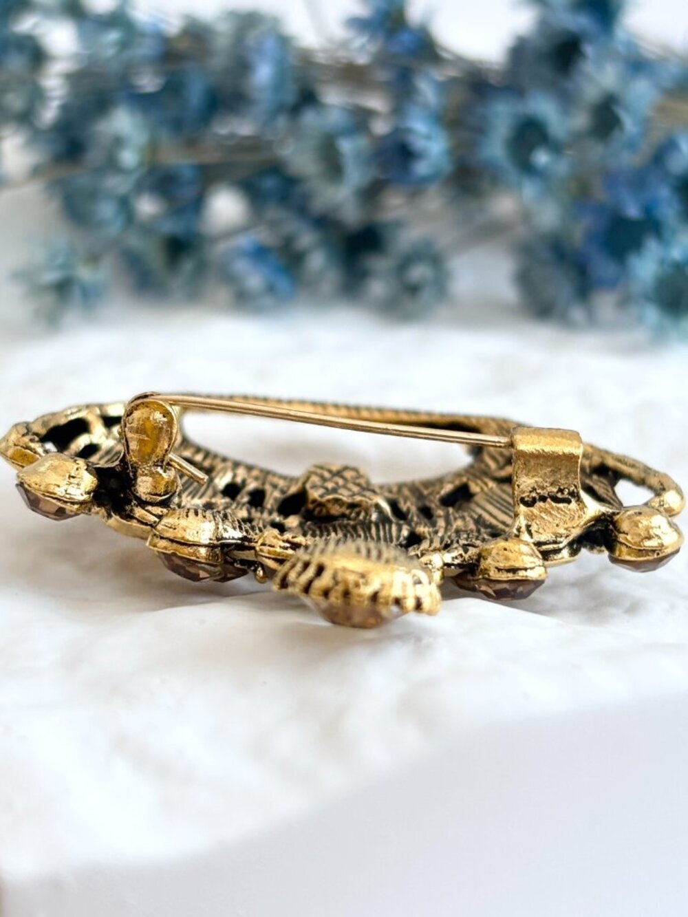 Crown Shaped Champagne Rhinestone Gold Toned Vintage Inspired Brooch | Pin - Picture 8 of 14